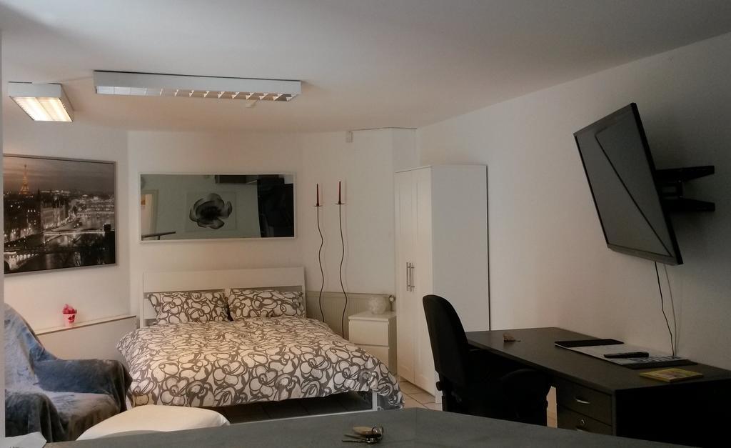 Ferienwohnung Bella Кобленц Екстер'єр фото